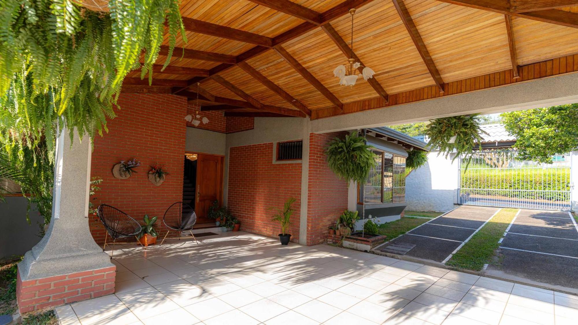 Bed and Breakfast Casa Familiar la Tortuga Heredia Exterior foto