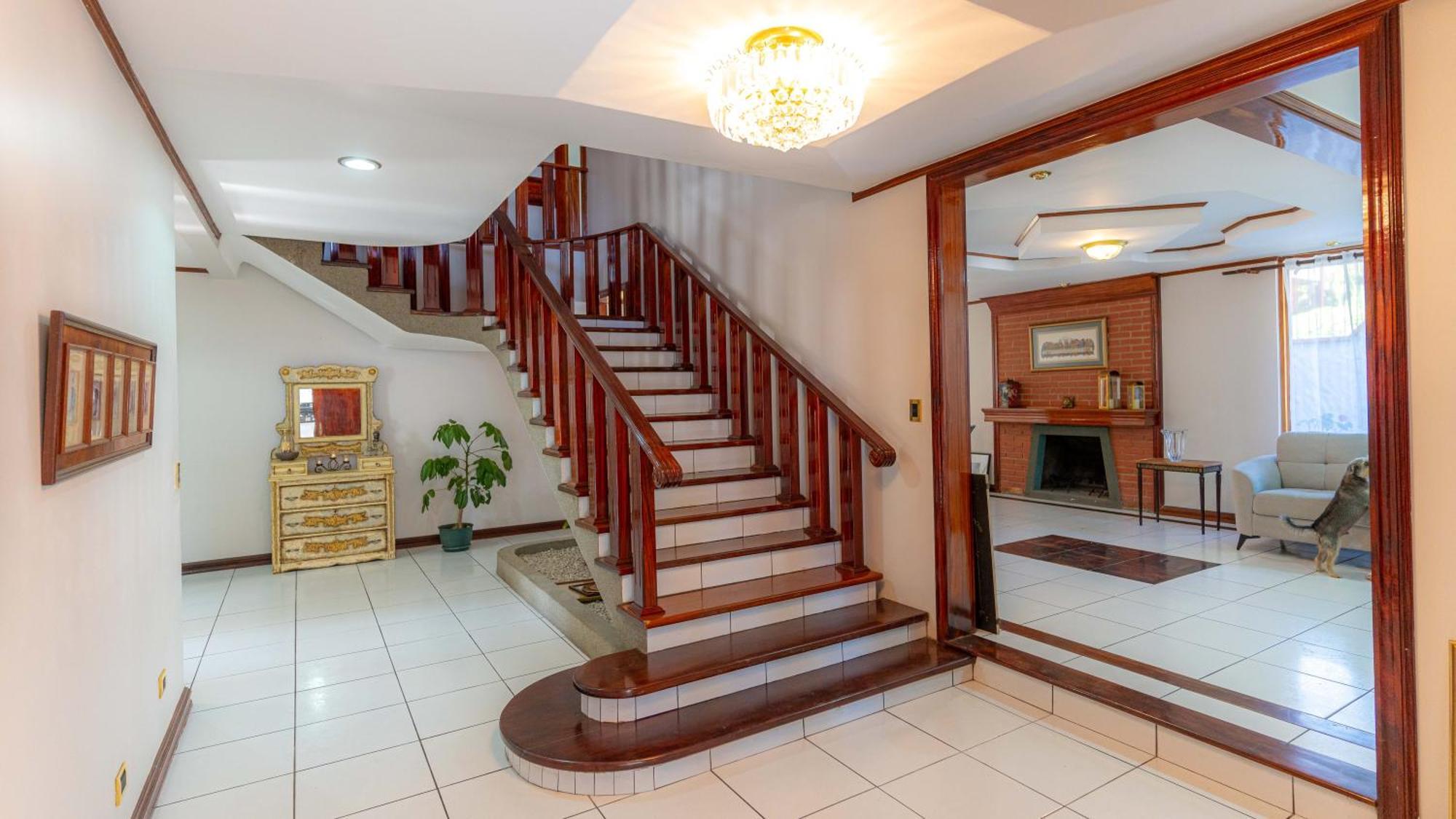 Bed and Breakfast Casa Familiar la Tortuga Heredia Exterior foto